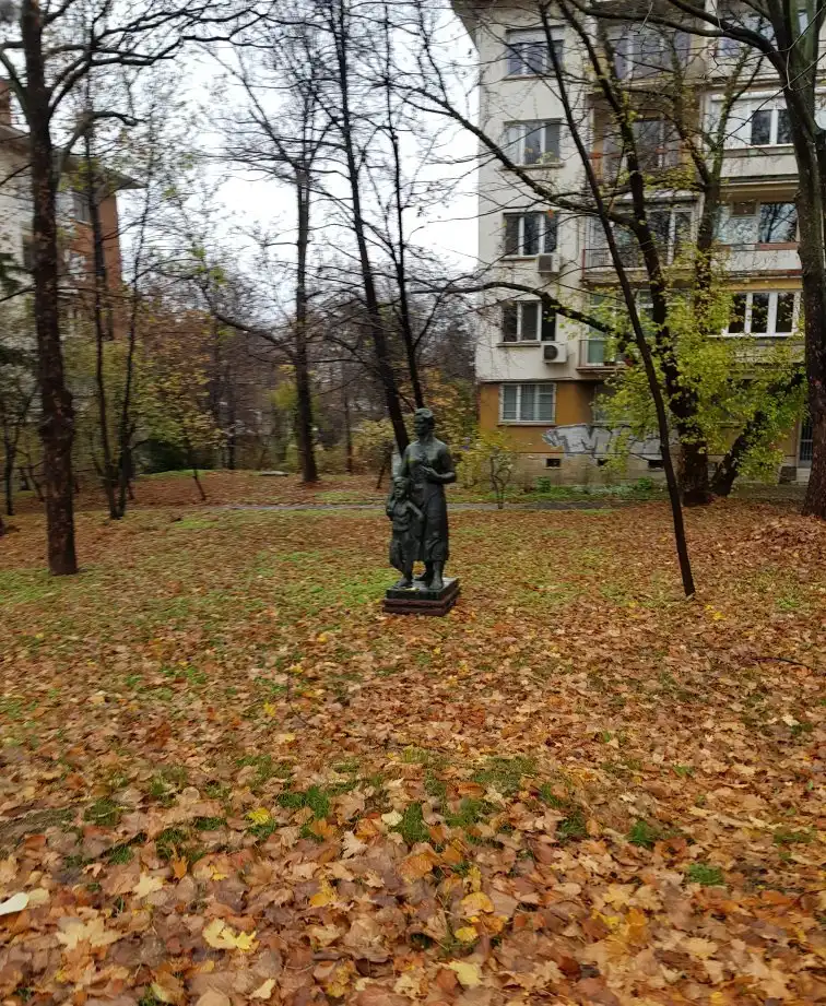 5_Holy Trinity Park