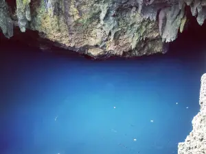 Kaligoon Cave Pool