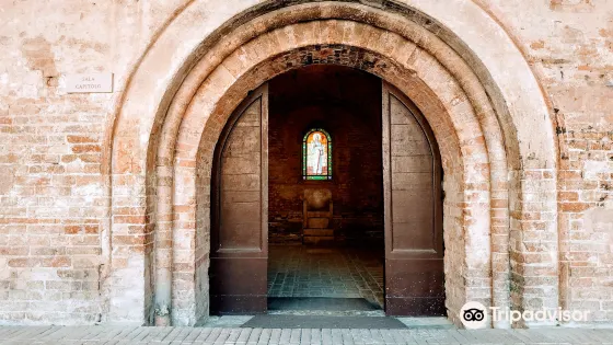 Chiaravalle Abbey, Fiastra