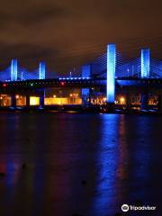 Pearl Harbor Memorial Bridge