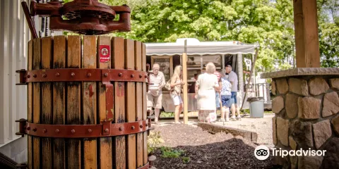 Hocking Hills Winery