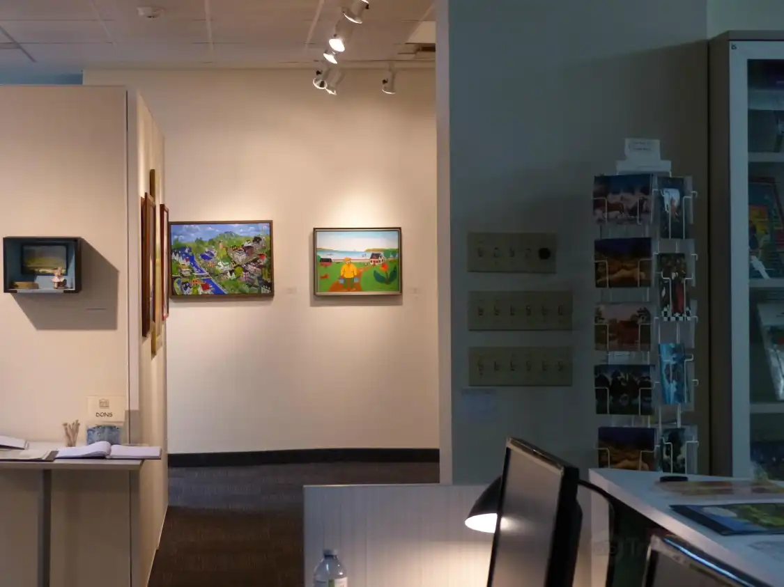 Hotels near Musee International D'Art Naif