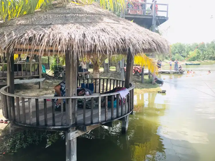 Hotels in Khlong Yai