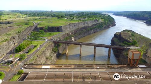 Represa Hidroeléctrica Itaipú Binacional