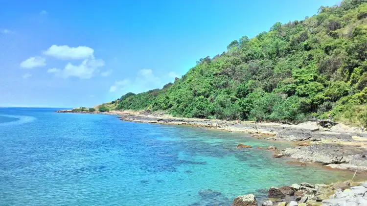 Hotels near Khao Laemya National Park
