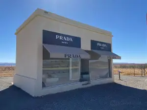 Prada Marfa