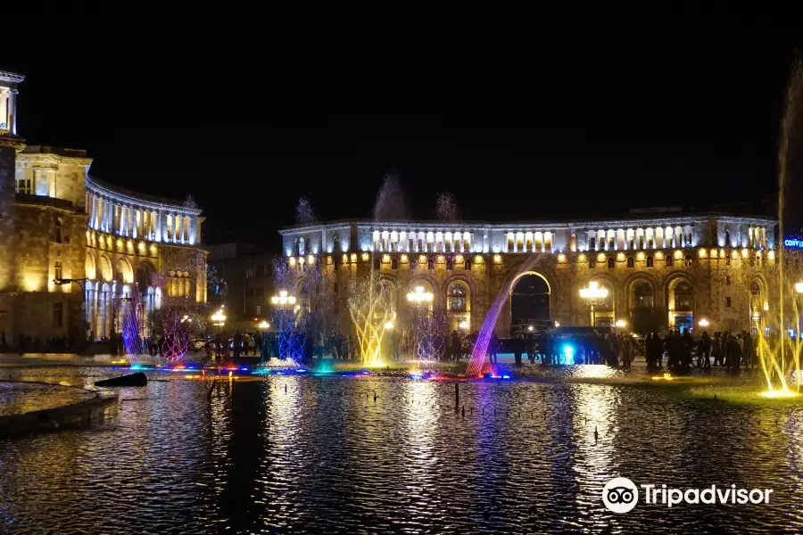 Dancing Fountains