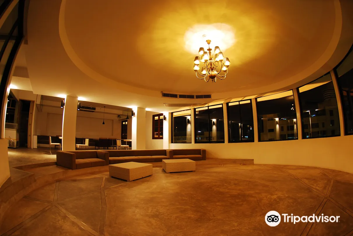 5_拉塔納科辛展覽館