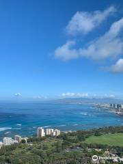 Diamond Head Crater Trailhead