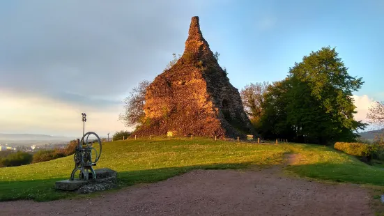 Pyramide de Couhard