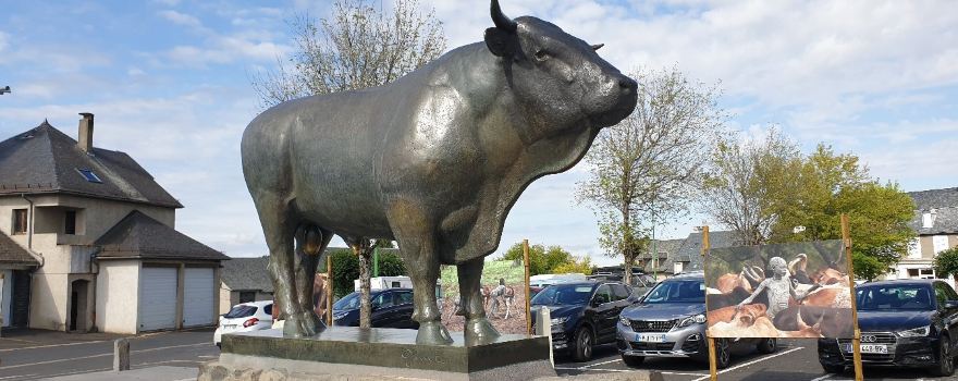 La statue du Taureau