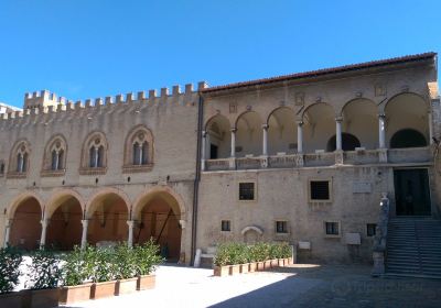 Museo Civico e Pinacoteca nel Palazzo Malatestiano