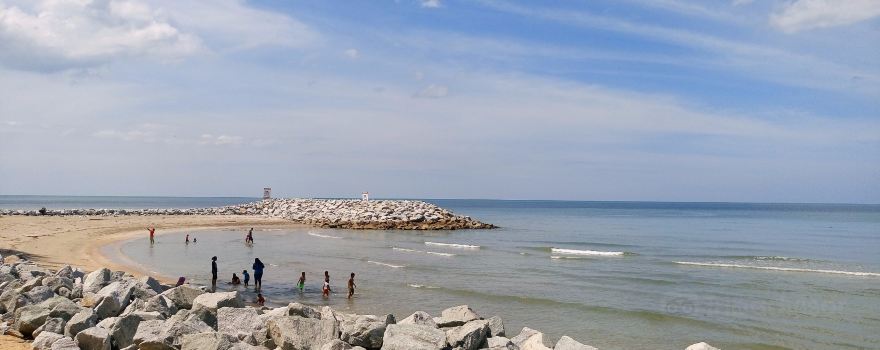 Pantai Irama