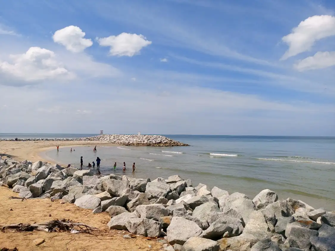 Hotels near Pantai Irama