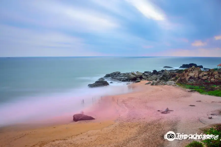 Muttom Beach - Tourist Spot