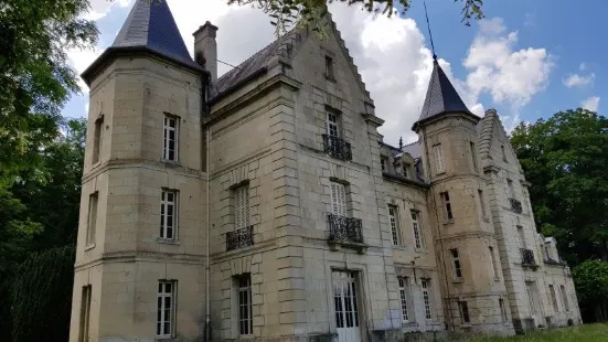 Chateau de Montois