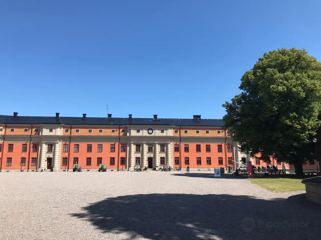 Hotels near Vaxholms Fastnings Museum