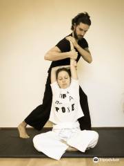 The 2Pisces - Yoga & Thai Yoga Massage