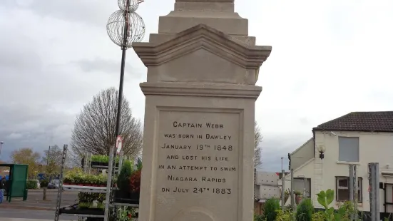 Matthew Webb monument