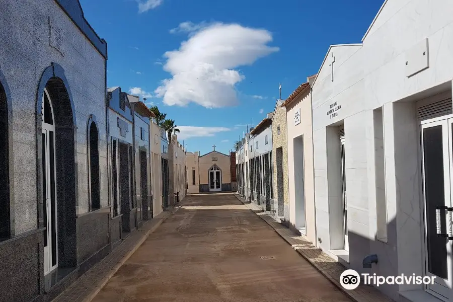 Cementerio de Los Alcazares