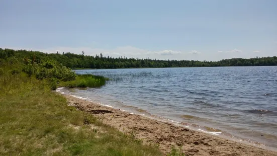 Dalem Lake Provincial Park