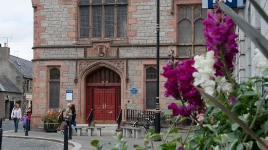 Huntly Library