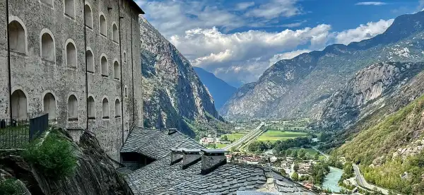 Hotels in Bard