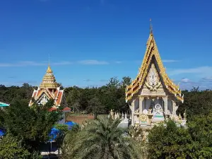 Wat Suan Hin Pha Nang Khoi