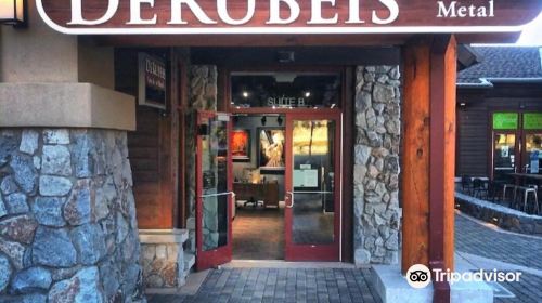 DeRubeis Fine Art of Metal Gallery