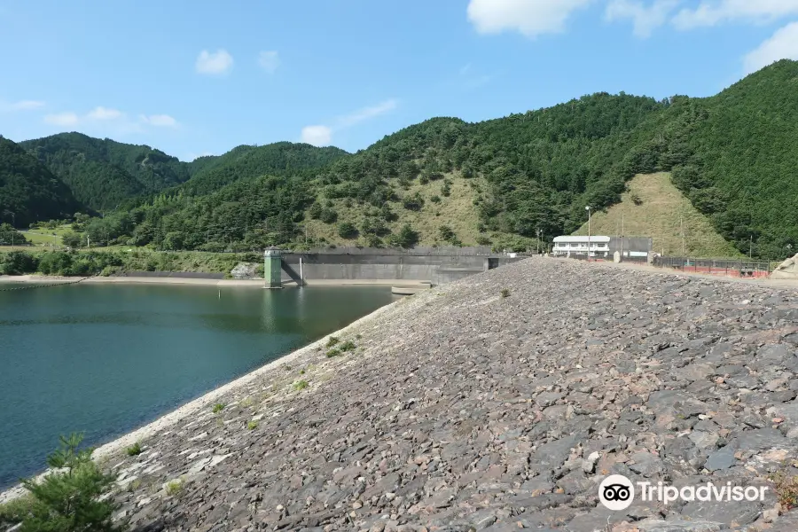 Ozuchi Dam