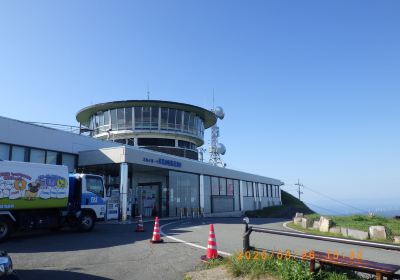 スカイパーク寒風山回転展望台