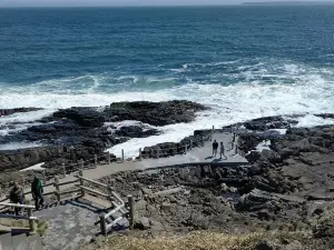 Hanasaki Lighthouse and Stone Wheel