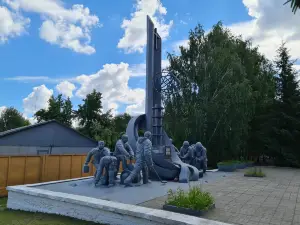 Monument to Those Who Saved the World