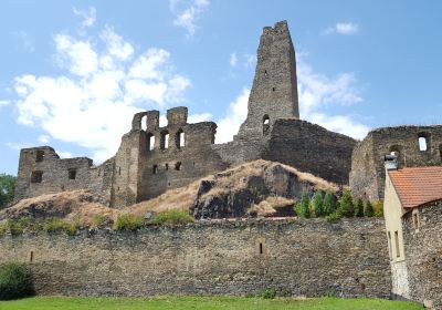 Okor Castle