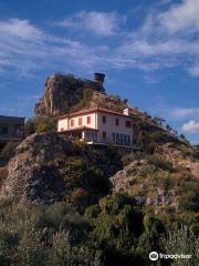 Castillo de Petrelë