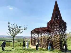 See-through church “Reading between the Lines”