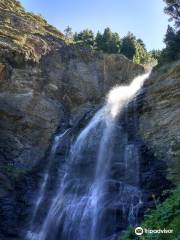 Waterfall Ardones