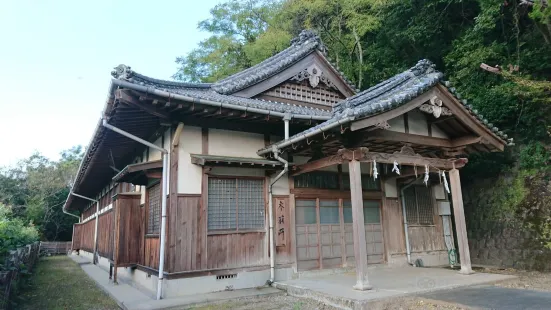 Warei Shrine