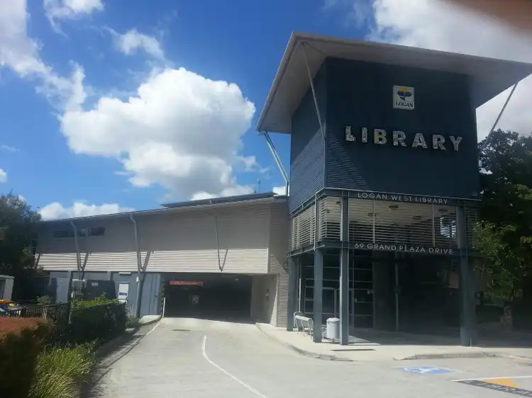 Hotels in Browns Plains