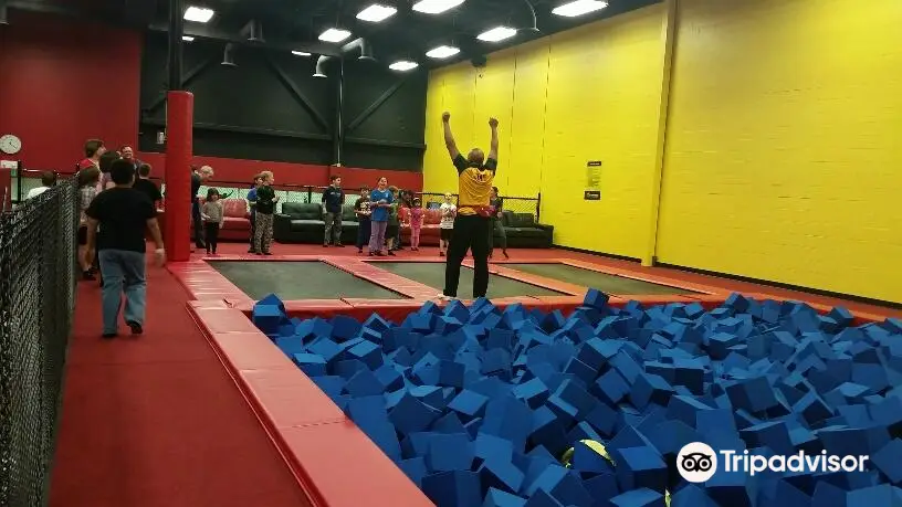 Aerosports Trampoline Park Oakville