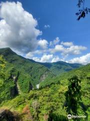 瓦拉米歩道