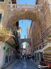 Arco della Costa