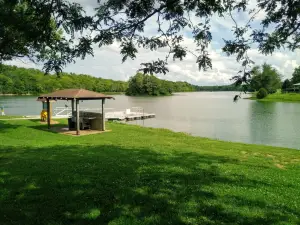 Paradise Cove Aquatic Center