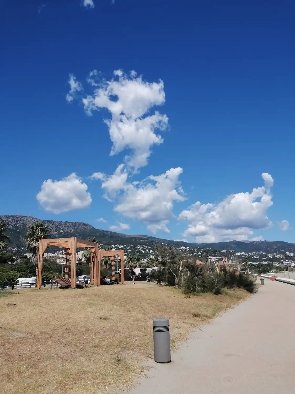 Hotels near L'Arinella