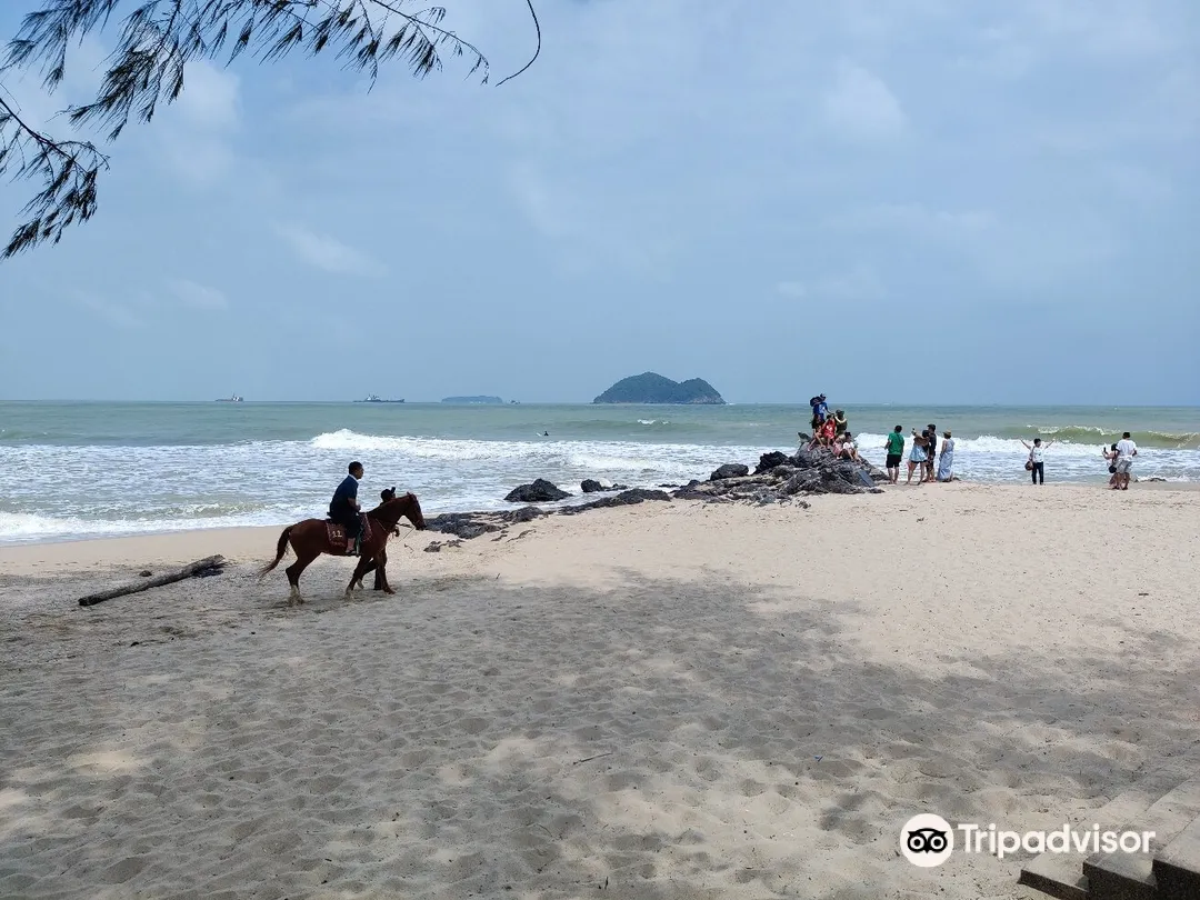 4_หาดสมิหลา