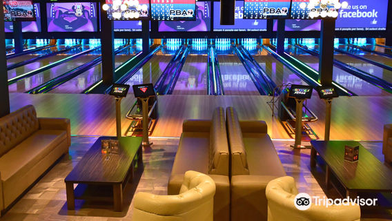 Alley Cats Entertainment and Putt-Putt Golf Center