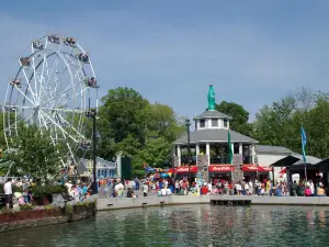 Lake Winnepesaukah Amusement Park
