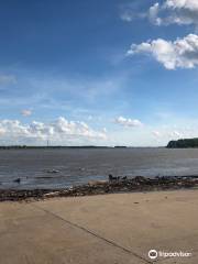 Mississippi River Observation Deck