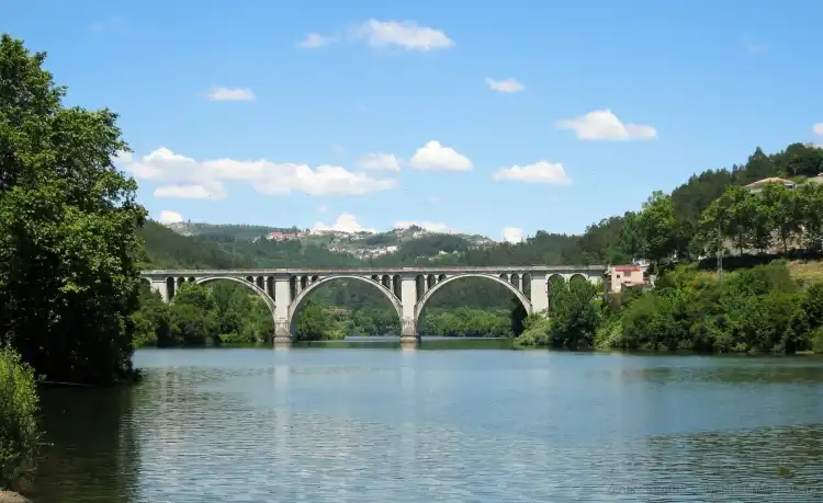 Eja
