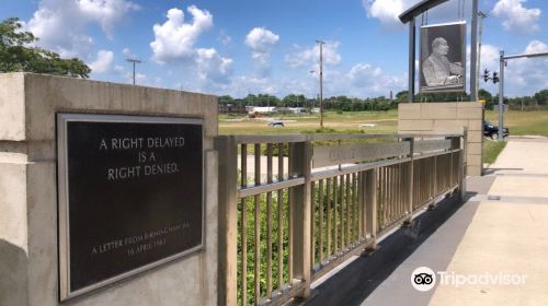 Dr. Martin Luther King, Jr. Memorial Bridge